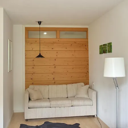 - By Pferd Auf Wolke